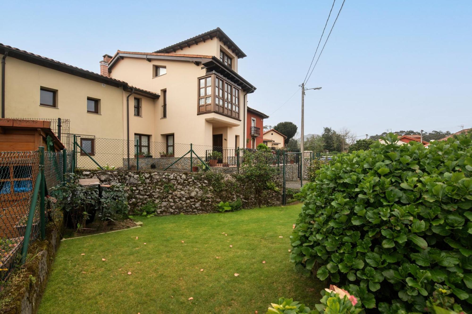 Casa El Balandro De Poo Villa Лянес Екстериор снимка