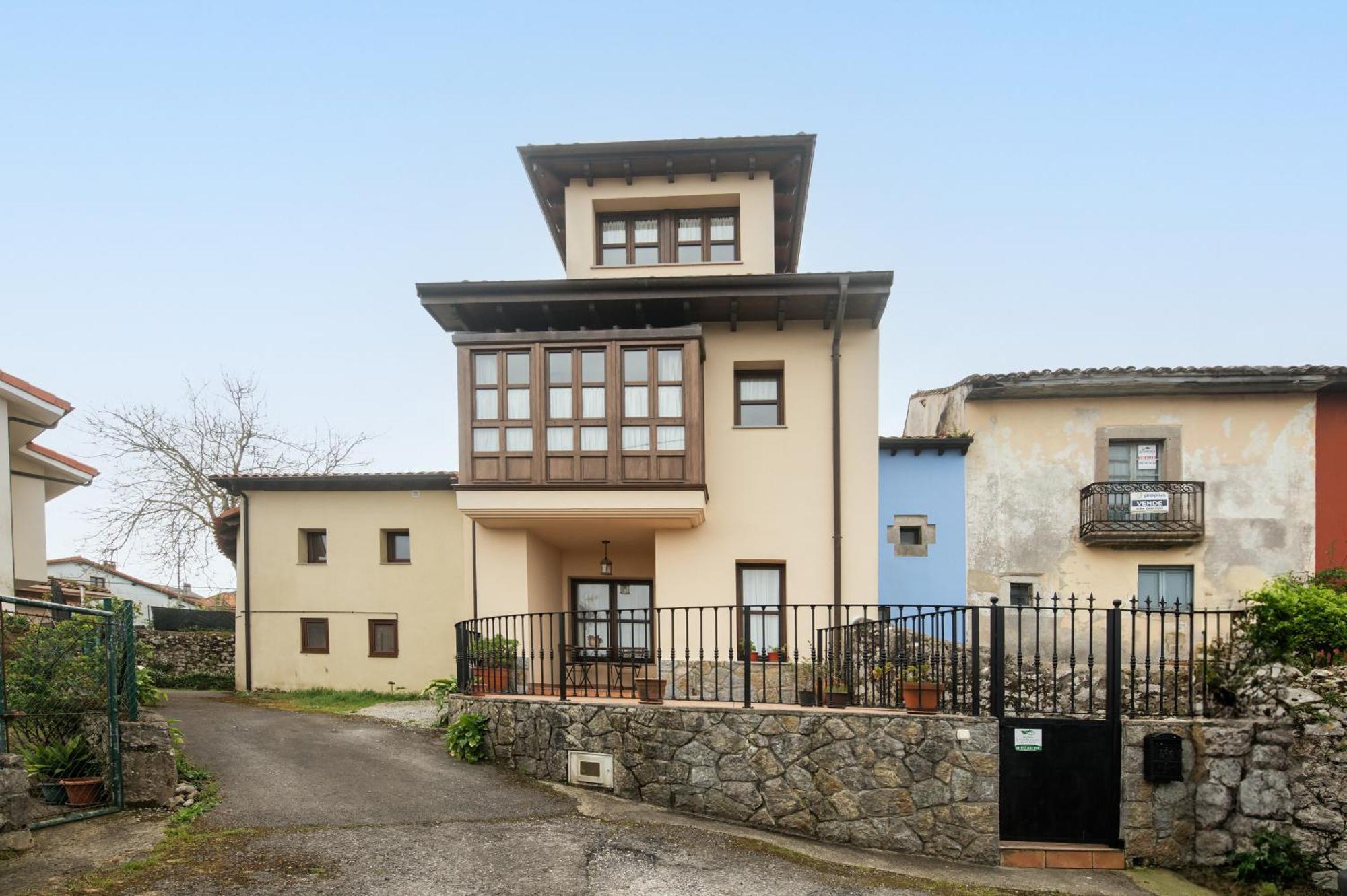 Casa El Balandro De Poo Villa Лянес Екстериор снимка